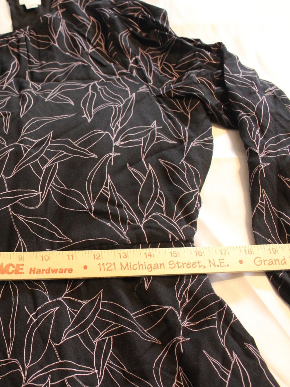 A New Day Black Leaf Print Long Sleeve Dress - Picture 2 of 8